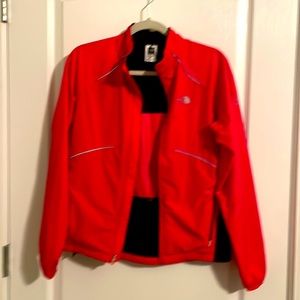 NorthFace windbreaker S/P Womens